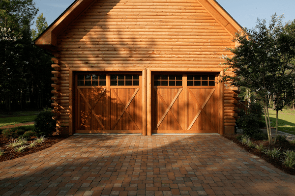 Southland Log Homes - Garage